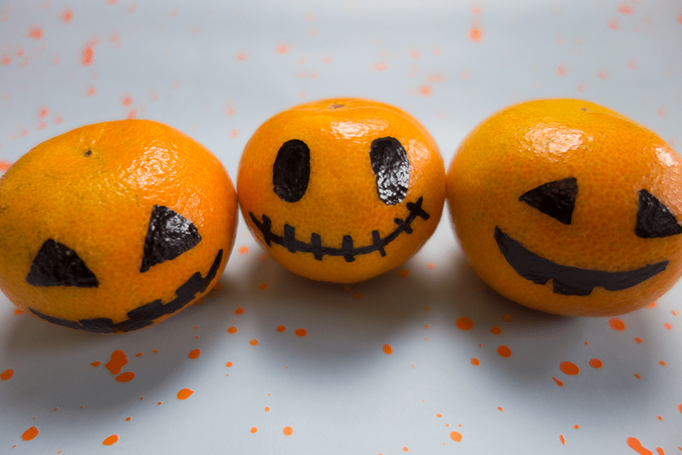 Mandarinen Kürbnisse Halloween Buffet