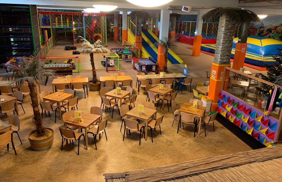 Dino Dschungel Potsdam Idoor Spielplatz