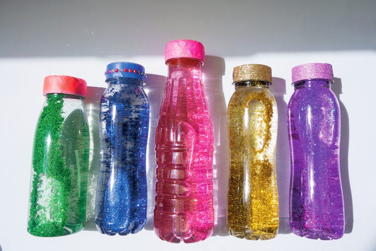 DIY Glitzer Flasche Basteln mit Kindern
