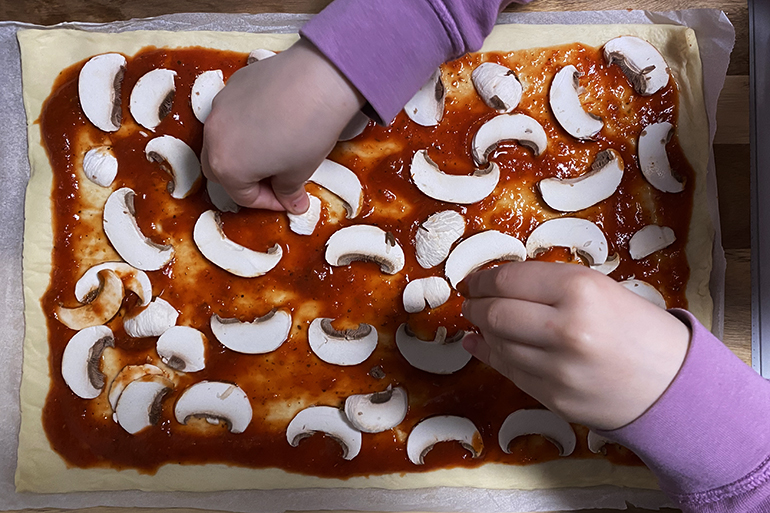 Pizzaschnecken Kidnergeburtstag Fingerfood