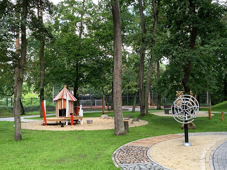 spielplatz am stern mehrgenerationenspielplatz