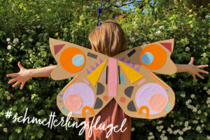 Schmetterlingsflügel DIY Kinder Pappe basteln
