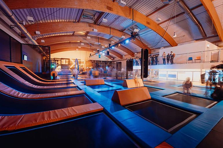 trampolinhalle indoor spielplatz kleinmachnow funjump