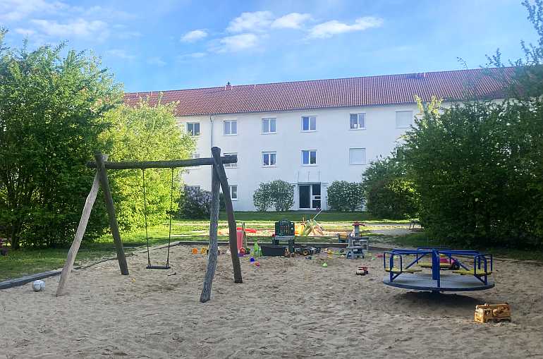 spielplatz potsdam feldmark grube