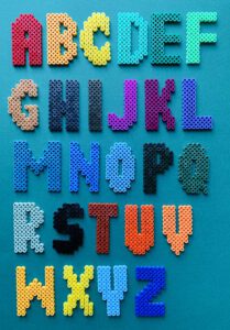 alphabet abc buchstabe bügelperlen vorlage anleitung steckperlen hama perler beads