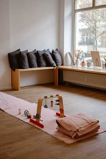 maria wengler hebamme potsdam babelsberg hebammenpraxis kurse rückbildung