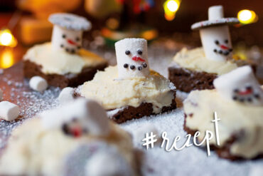 Rezept: Winterliche Schneemann-Brownies