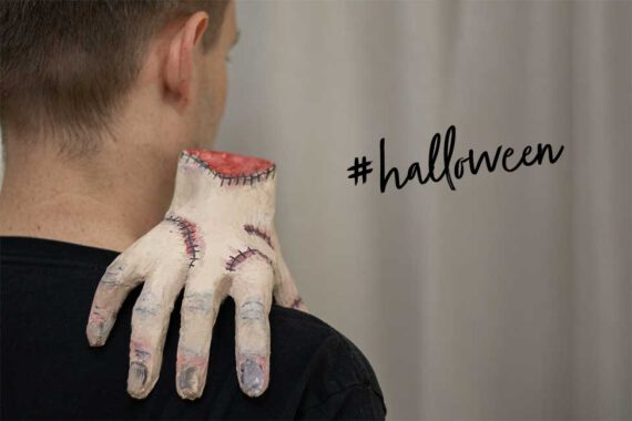 thing wednesday costume diy tutorial hand eiskaltes händchen basteln