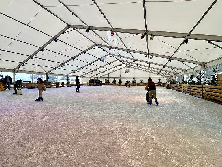 spargelhof klaistow eisbahn schlittschuhe