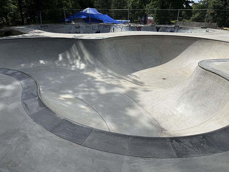 skatebowl potsdam drewitz skateboard