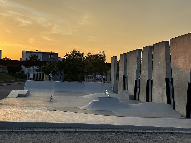 skateplatz skateboard scooter potsdam volkspark rampen