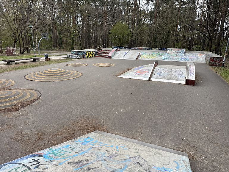 potsdam skateboard rampen waldstadt waldpark